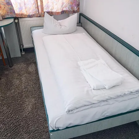 Apart-hotel-pension 2* Taucha